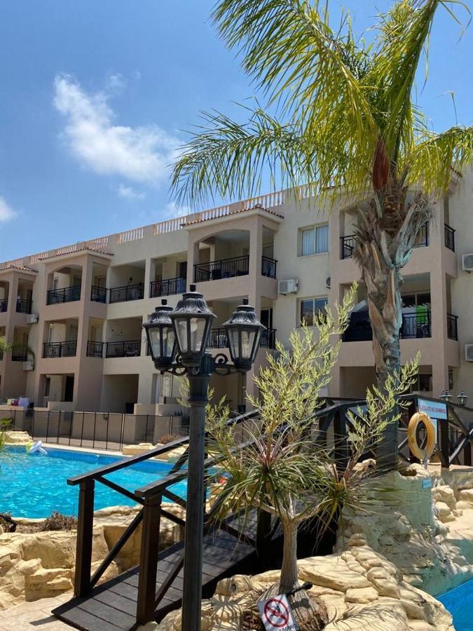 Royal Seacrest Residence Paphos Luaran gambar