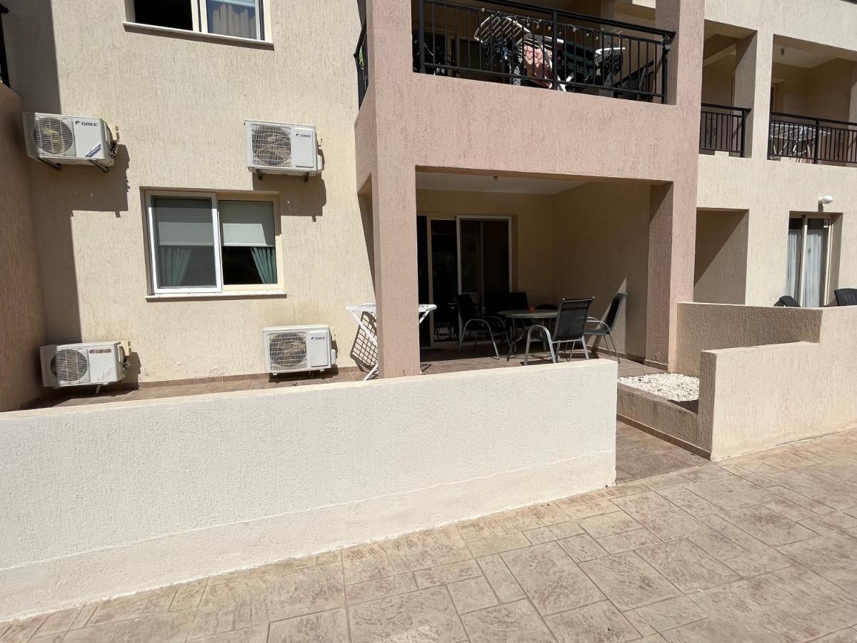 Royal Seacrest Residence Paphos Luaran gambar